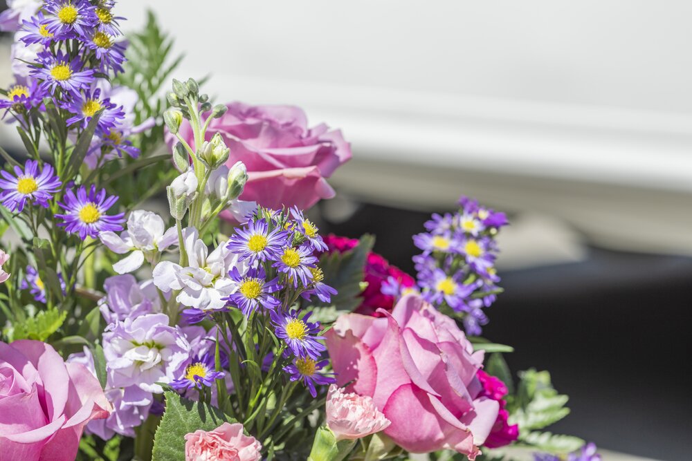 Color Meaning for Funeral Flowers